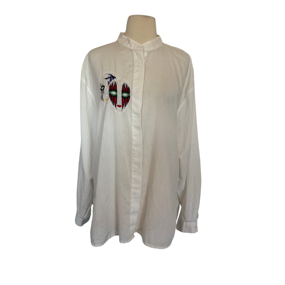 Claudia Richard VTG White Embroidered Mask Mandarin Button Up Shirt Top M